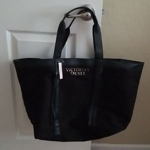 🆕️ Victoria Secret Tote